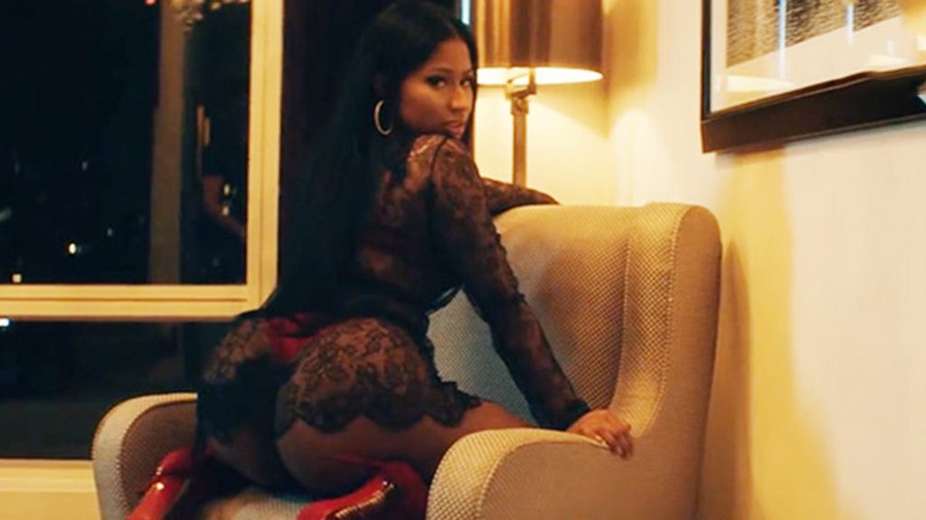 Nicki-Minaj-fauteuil