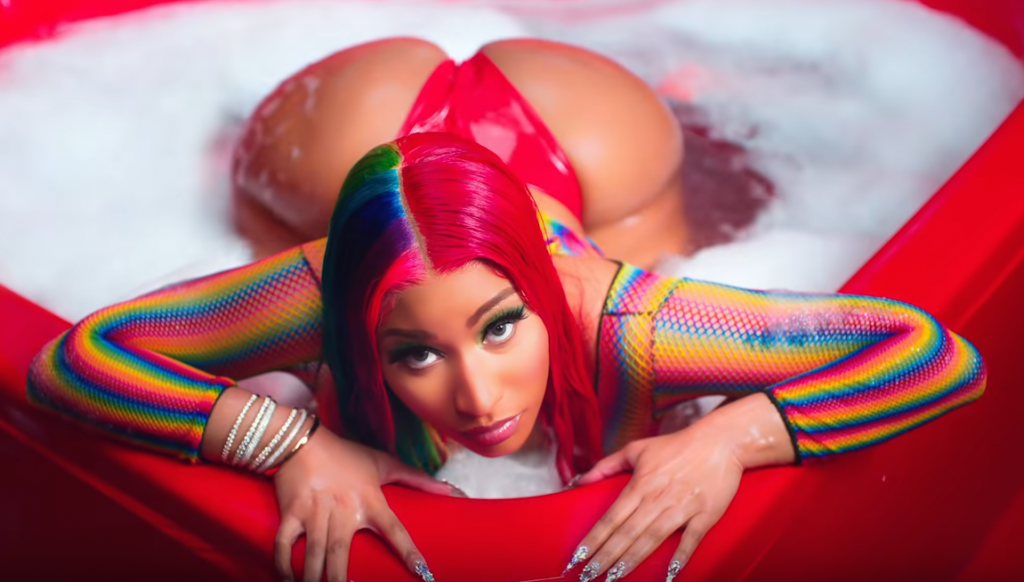 Nicki-Minaj-trollz-Music-Video-twerk