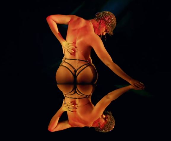 beyonce-string-clip