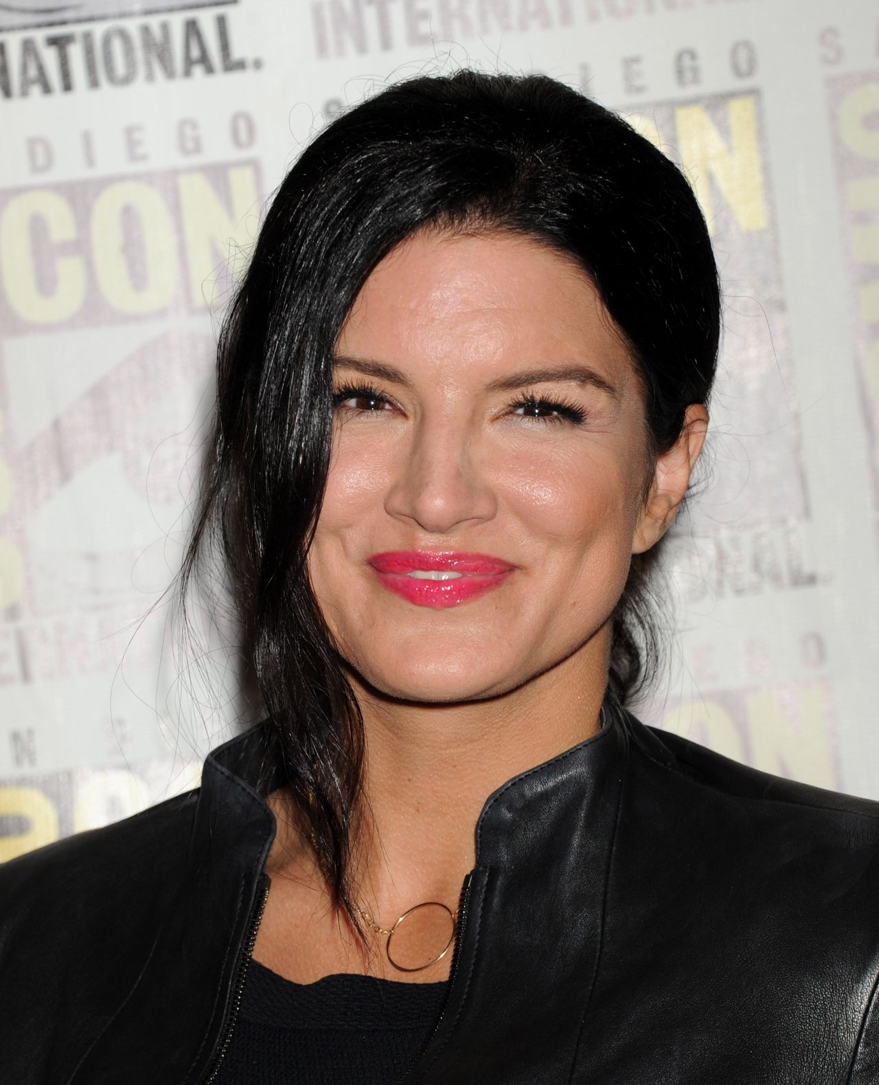 Джиной карано фото. Джина Карано. Gina Joy Carano. Джина Карано 2015. Джина Карано 2018.