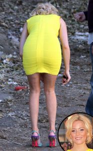 Elizabeth Banks sexy