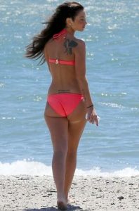 tulisa-bikini-gros-cul