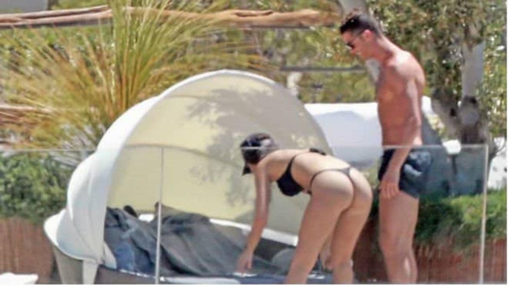 Georgina rodriguez beau cul cristiano ronaldo