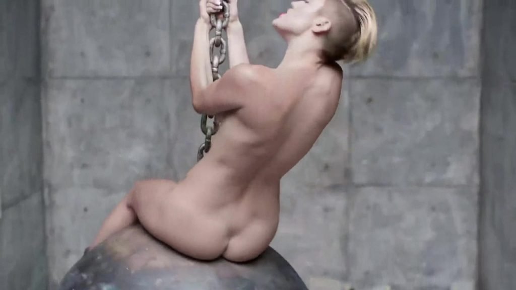 miley cyrus nue wrecking ball video