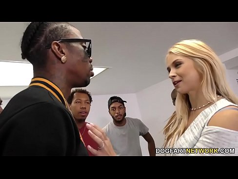 Sarah Vandella gangbang 1811